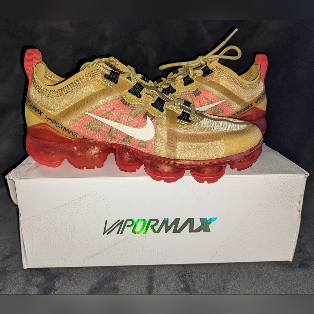 Nike Vapormax "Crimson Gold," NWT, Vintage Nike - Picture 2 of 14